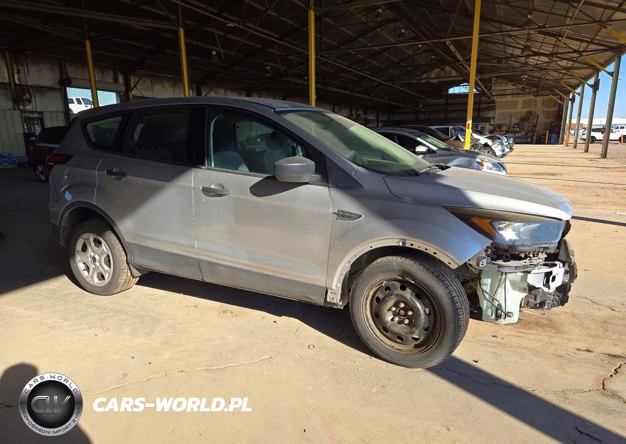 2019 Ford Escape S VIN:1FMCU0F77KUA55025 - 4