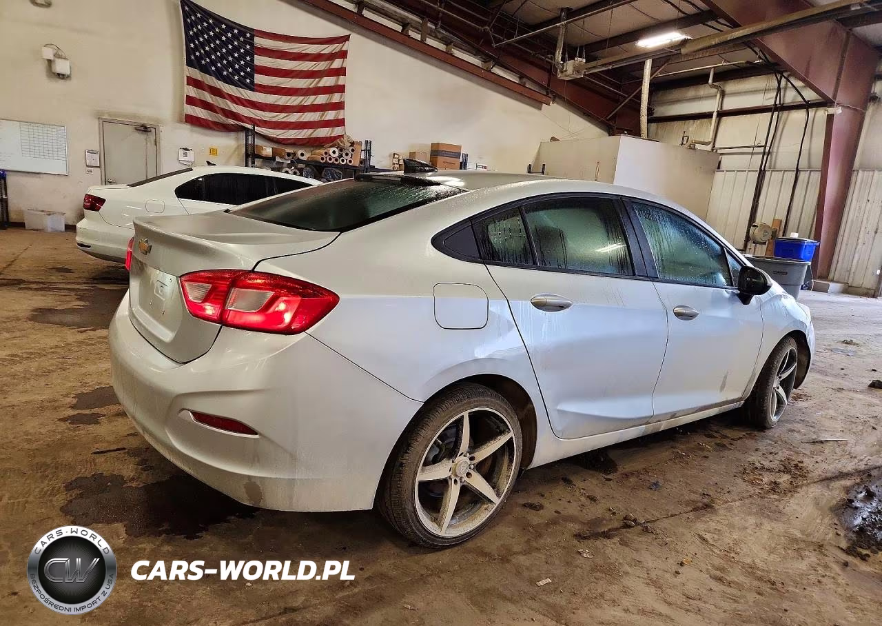 2016 Chevrolet Cruze Ls VIN:1G1BC5SM7G7236068 - 3