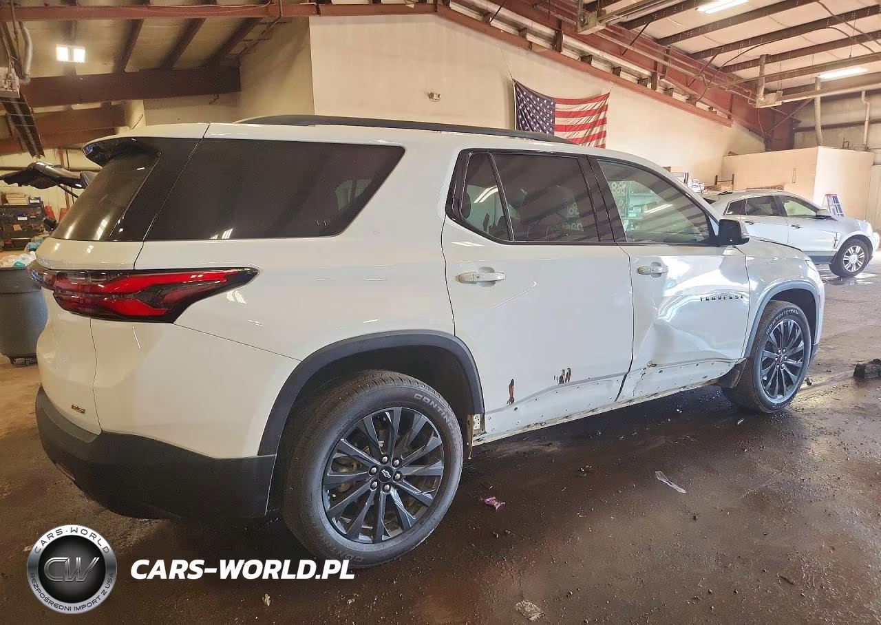 2023 Chevrolet Traverse Rs VIN:1GNEVJKW1PJ282837 - 3