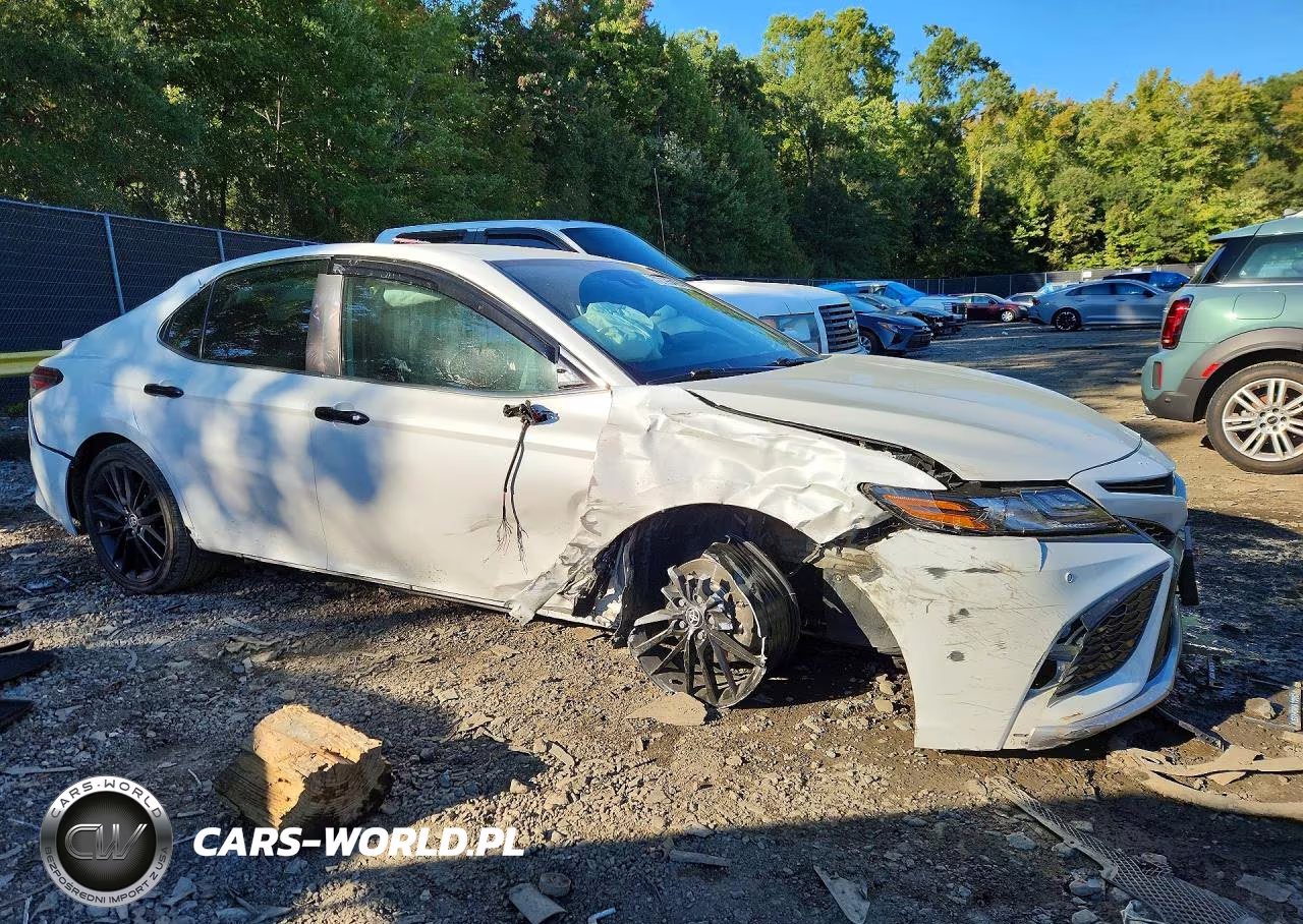 2022 Toyota Camry Xse VIN:4T1K31AK5NU578953 - 4
