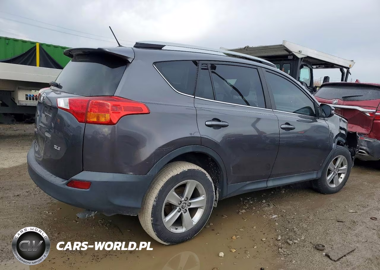 2015 Toyota Rav4 Xle VIN:2T3WFREVXFW151403 - 3