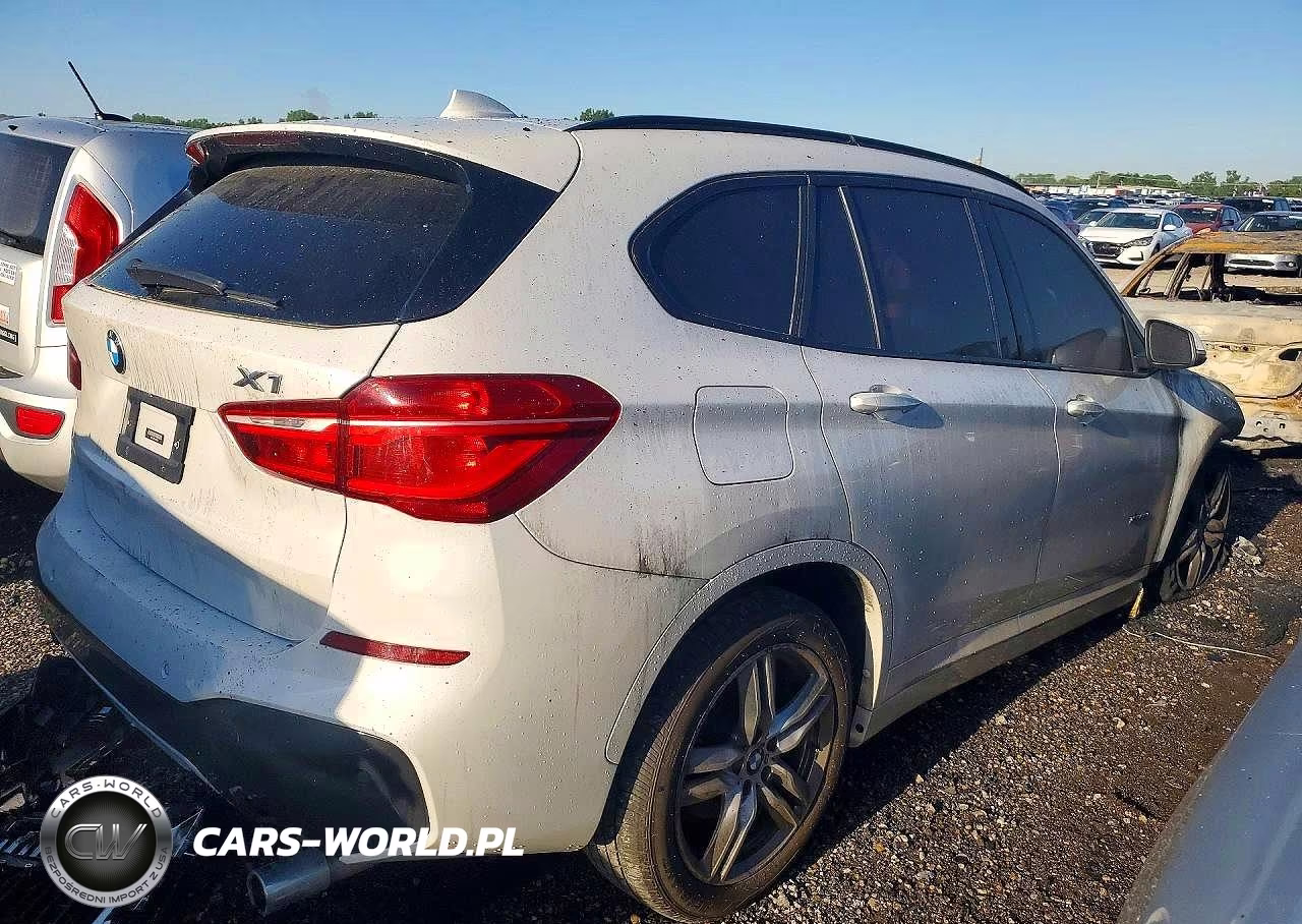 2017 BMW X1 xDrive28I VIN:WBXHT3C31H5F80025 - 3