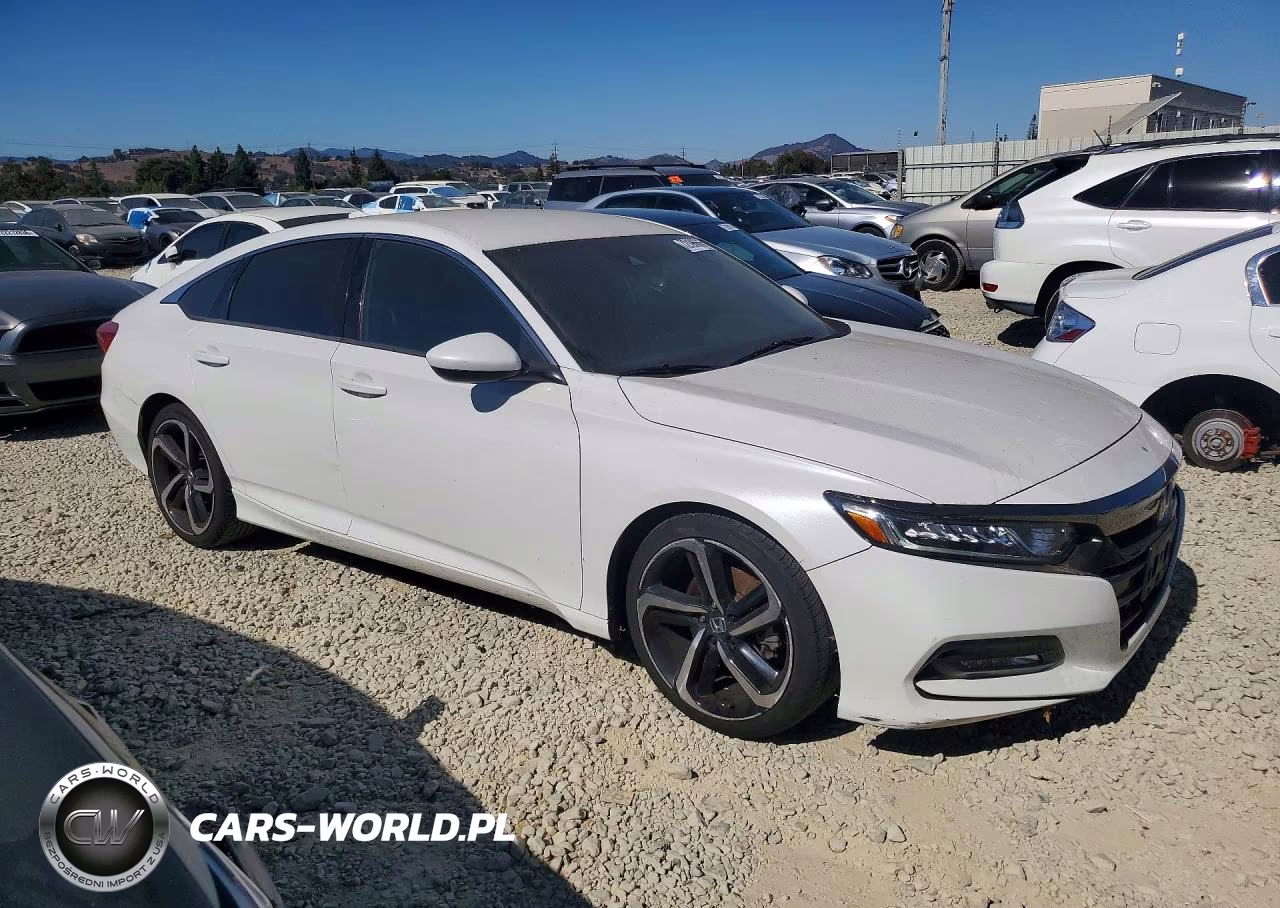2018 Honda Accord Sport VIN:1HGCV1F35JA152407 - 4