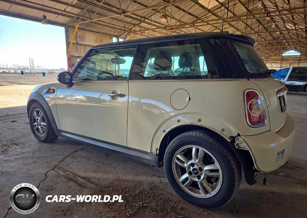 2013 Mini Hardtop Cooper VIN:WMWSU3C56DT546888 - 2