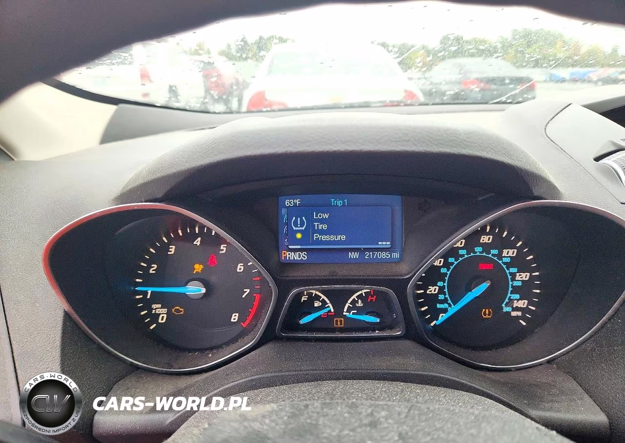 2015 Ford Escape Se VIN:1FMCU9GX5FUA44615 - 9