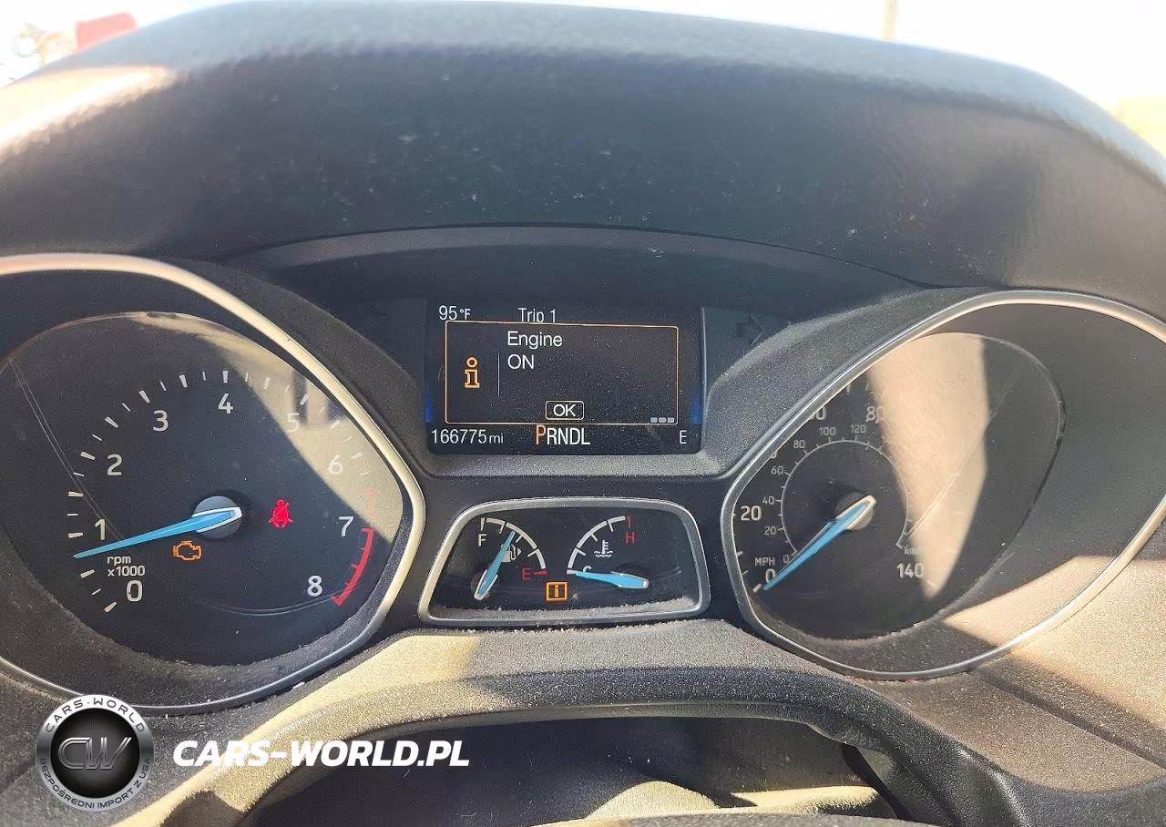 2015 Ford Focus Se VIN:1FADP3K24FL289930 - 9