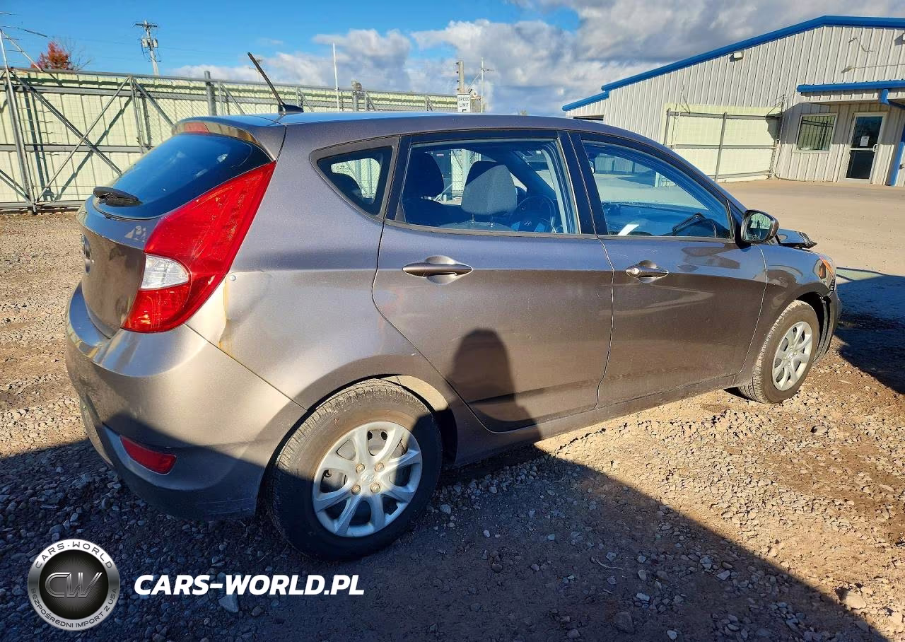2012 Hyundai Accent Gs VIN:KMHCT5AE8CU021876 - 3