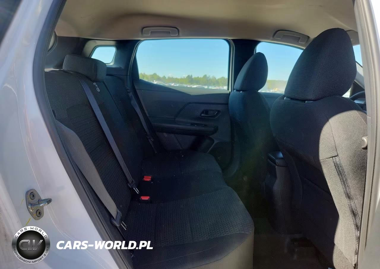 2025 Nissan Kicks S VIN:3N8AP6BAXSL357396 - 11