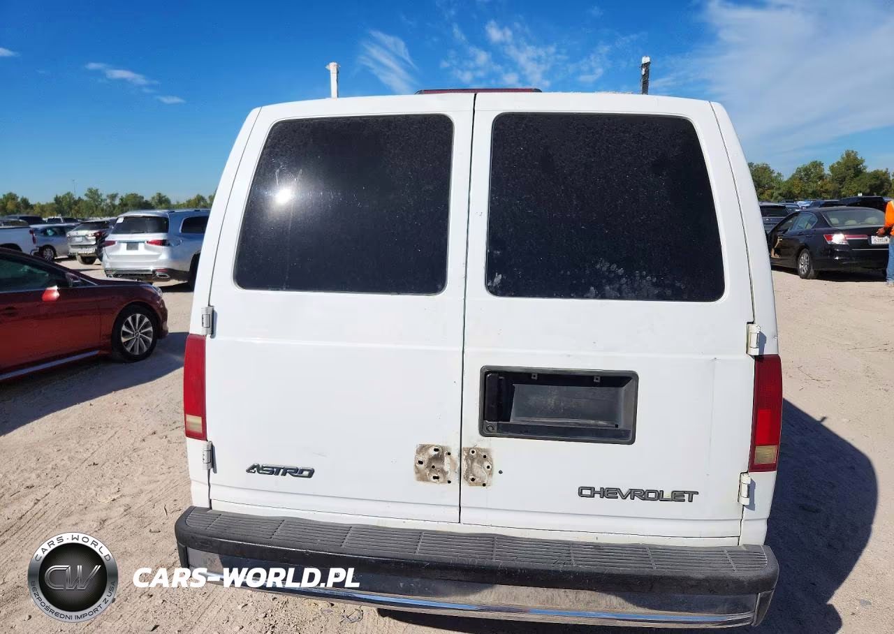 2005 Chevrolet Astro VIN:1GCDM19X75B107909 - 6