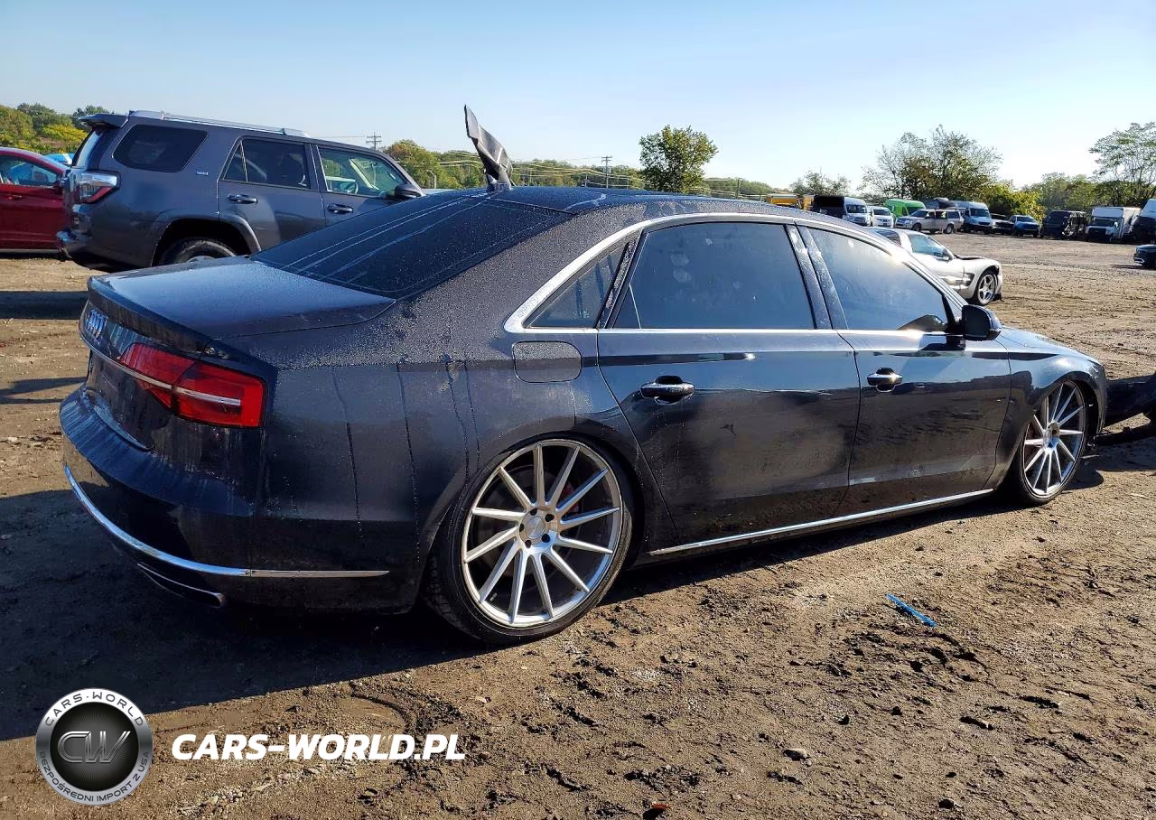 2015 Audi A8 L Quattro VIN:WAU3GAFD2FN006318 - 3