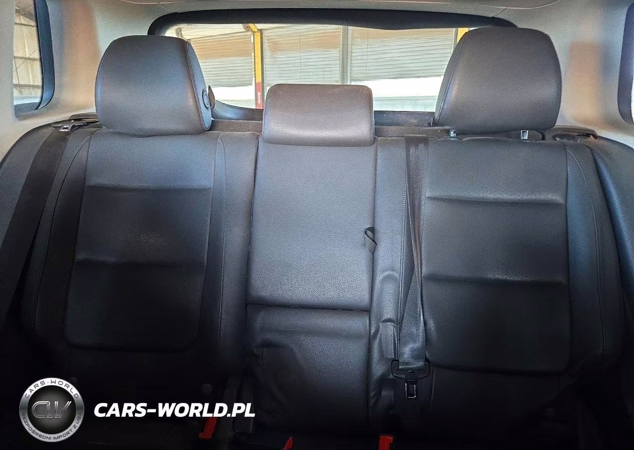 2013 Volkswagen Tiguan S VIN:WVGAV3AX6DW593994 - 10