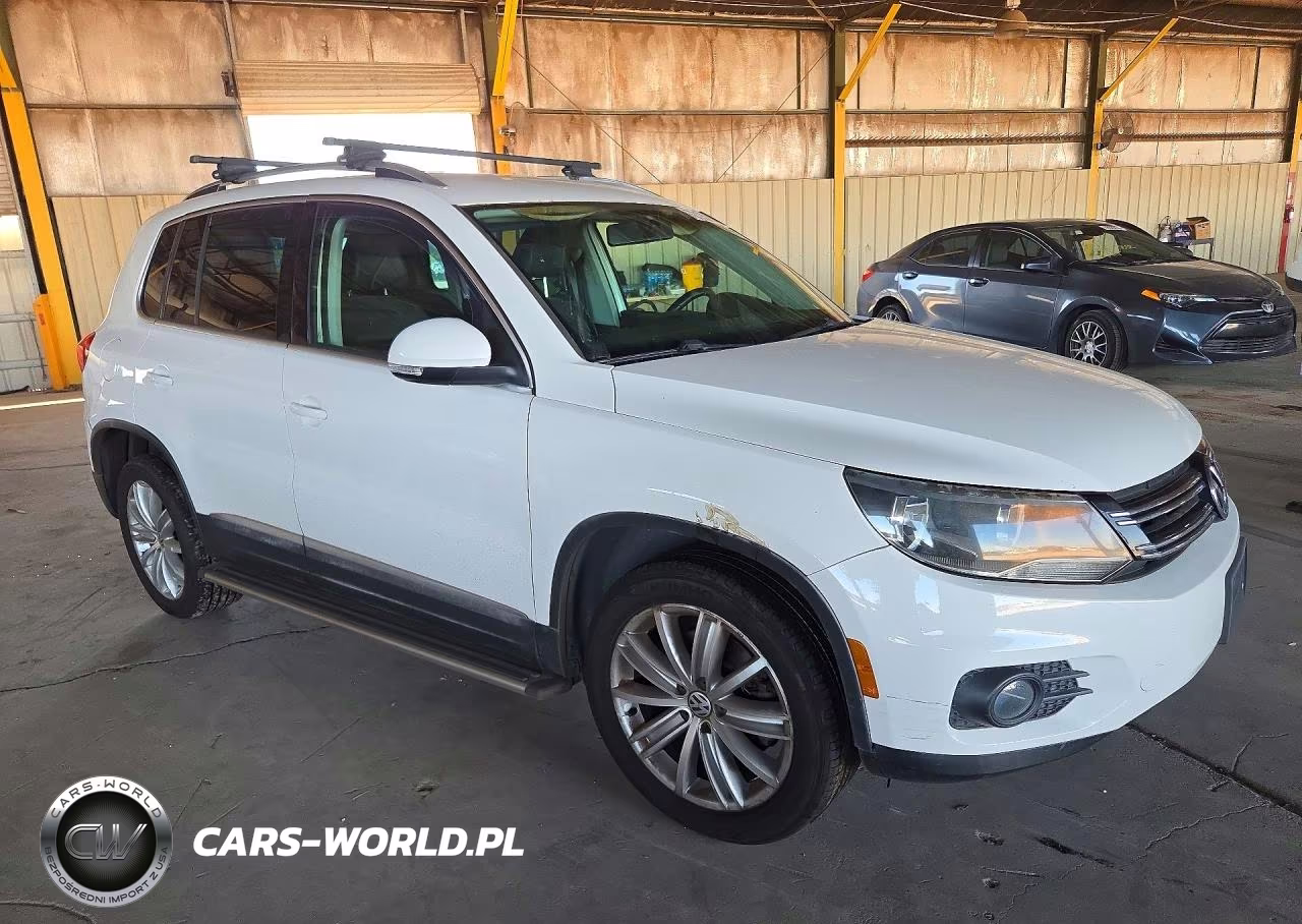 2013 Volkswagen Tiguan S VIN:WVGAV3AX6DW593994 - 4