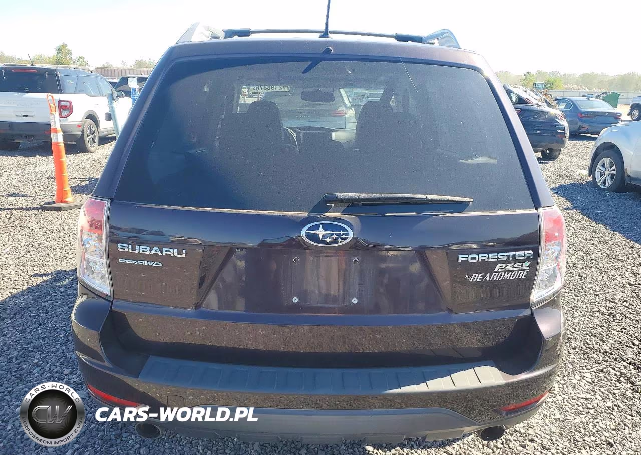 2013 Subaru Forester Touring VIN:JF2SHAGC7DH406650 - 6