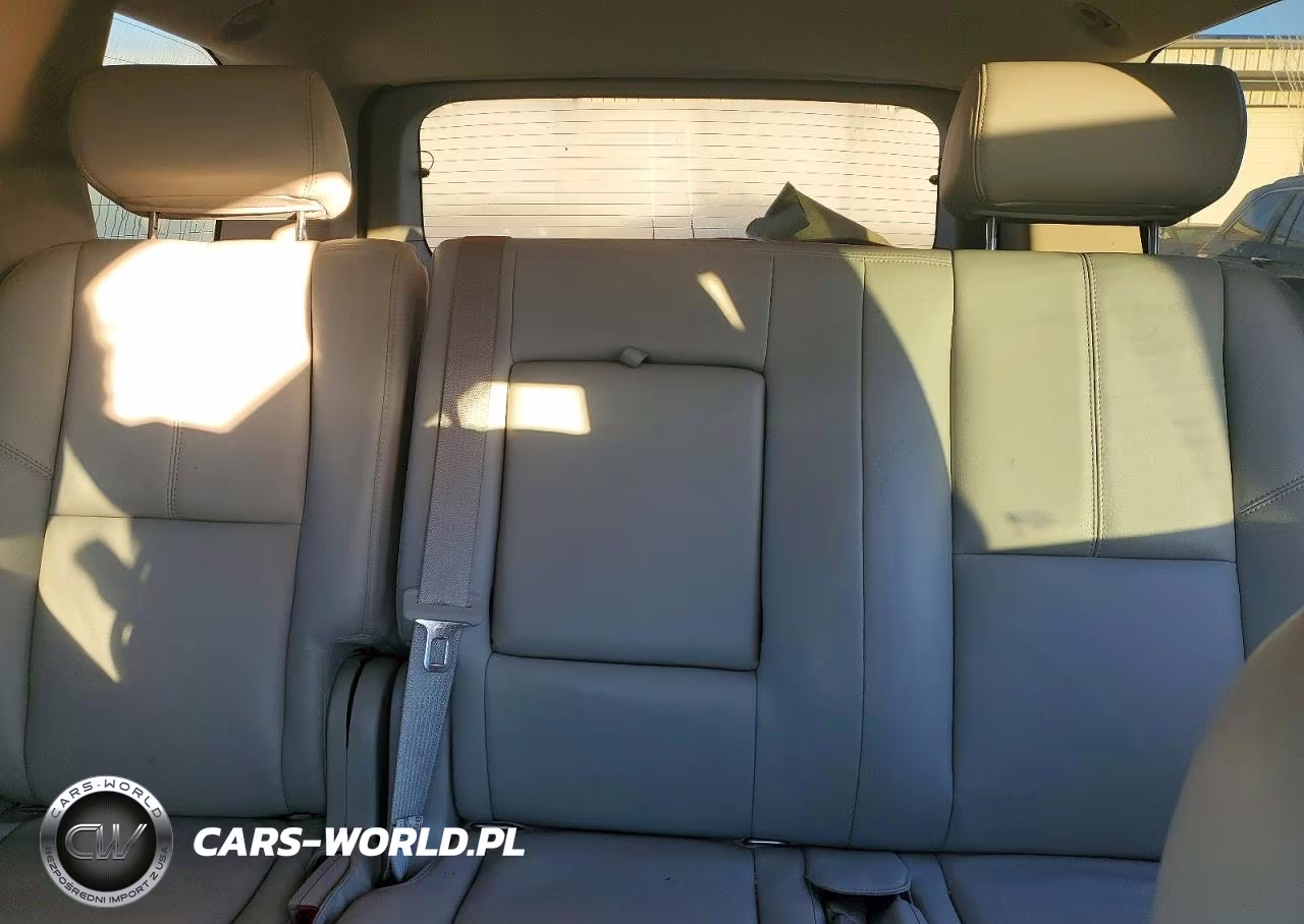 2008 Chevrolet Tahoe K1500 Hybrid VIN:1GNFK13588R270481 - 10