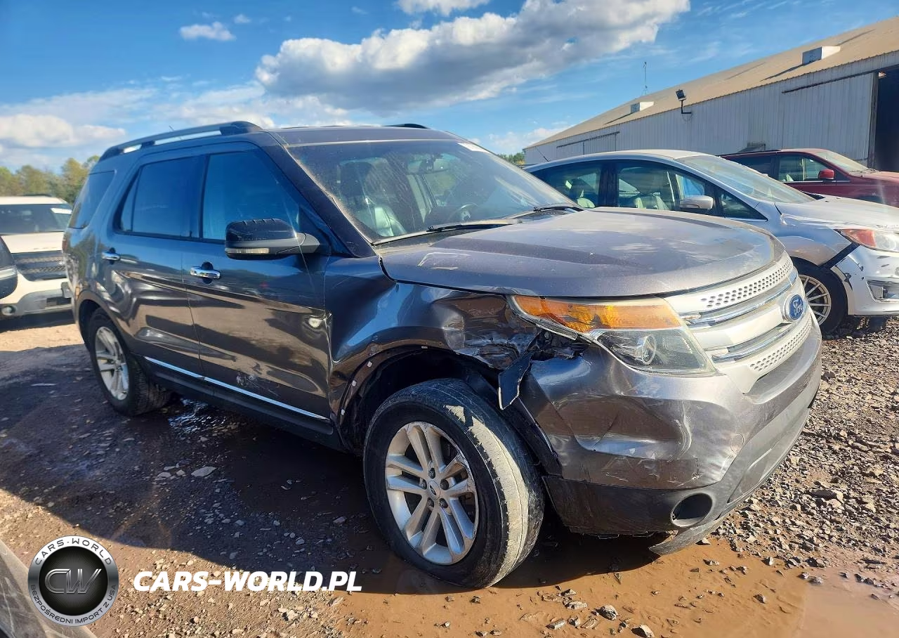 2012 Ford Explorer Xlt VIN:1FMHK8D85CGA15063 - 4