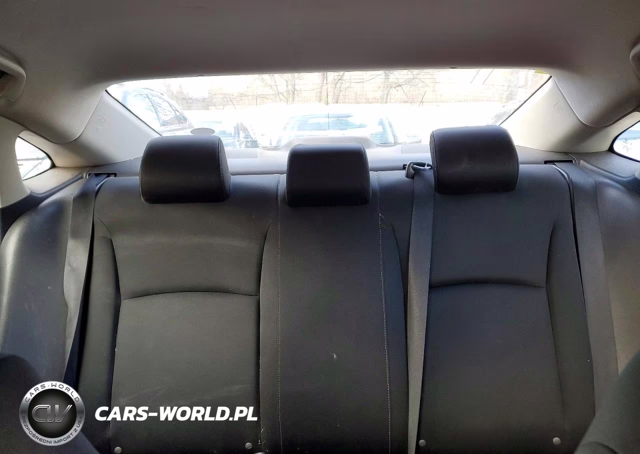 2019 Honda Civic Lx VIN:2HGFC2F6XKH594928 - 10