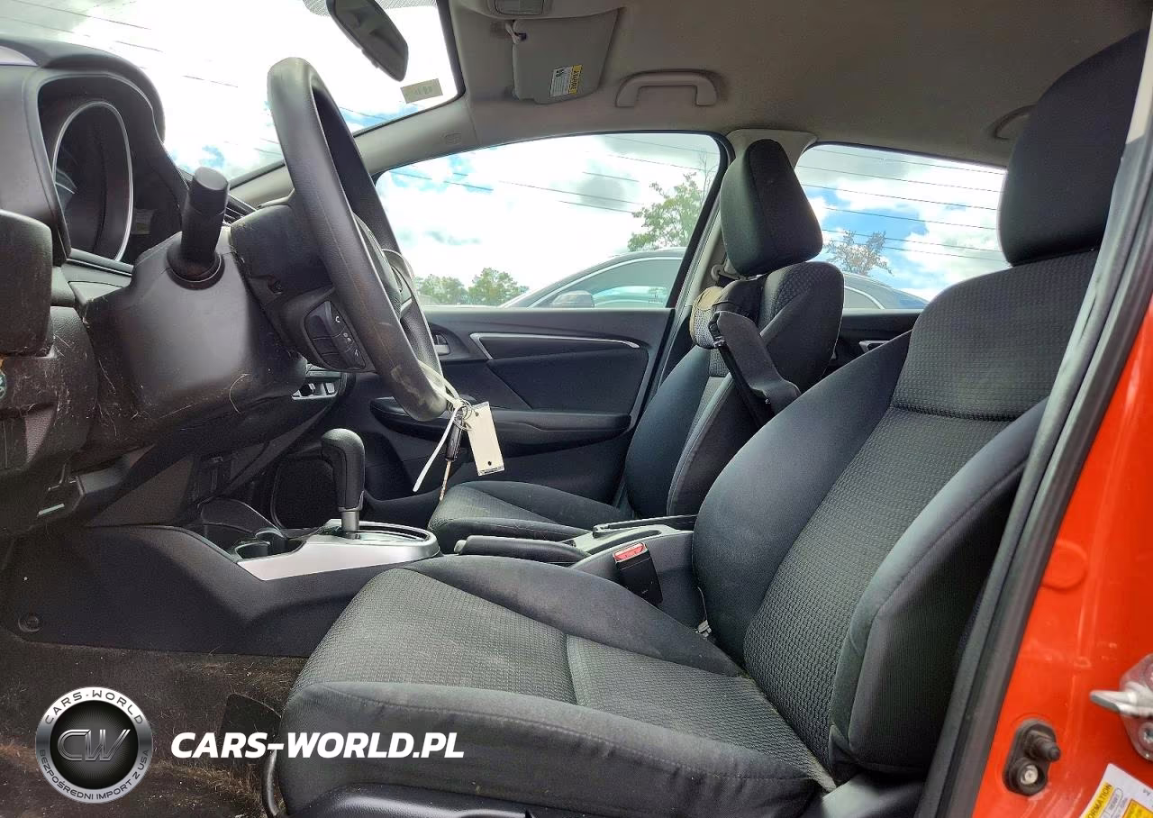 2018 Honda Fit Lx VIN:3HGGK5H41JM715981 - 7