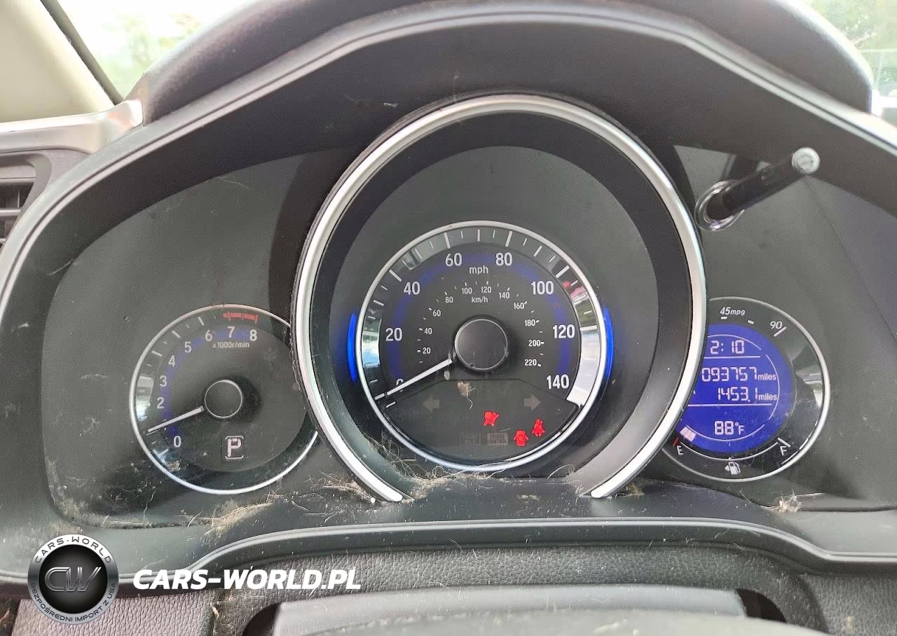 2018 Honda Fit Lx VIN:3HGGK5H41JM715981 - 9