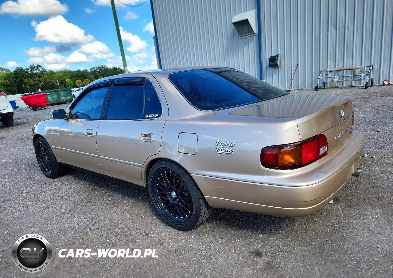 1996 Toyota Camry Le VIN:4T1BG12K9TU729048 - 2