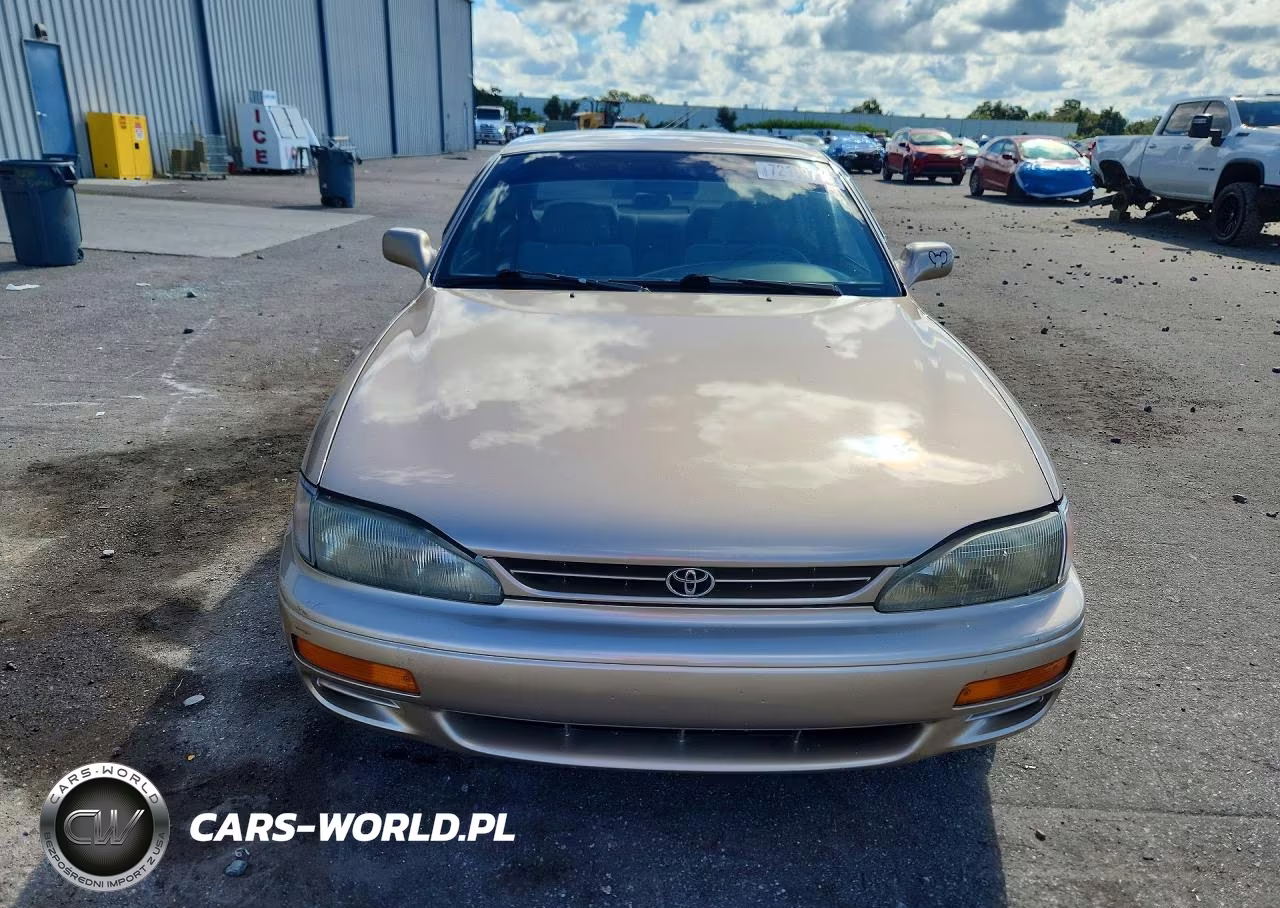 1996 Toyota Camry Le VIN:4T1BG12K9TU729048 - 5