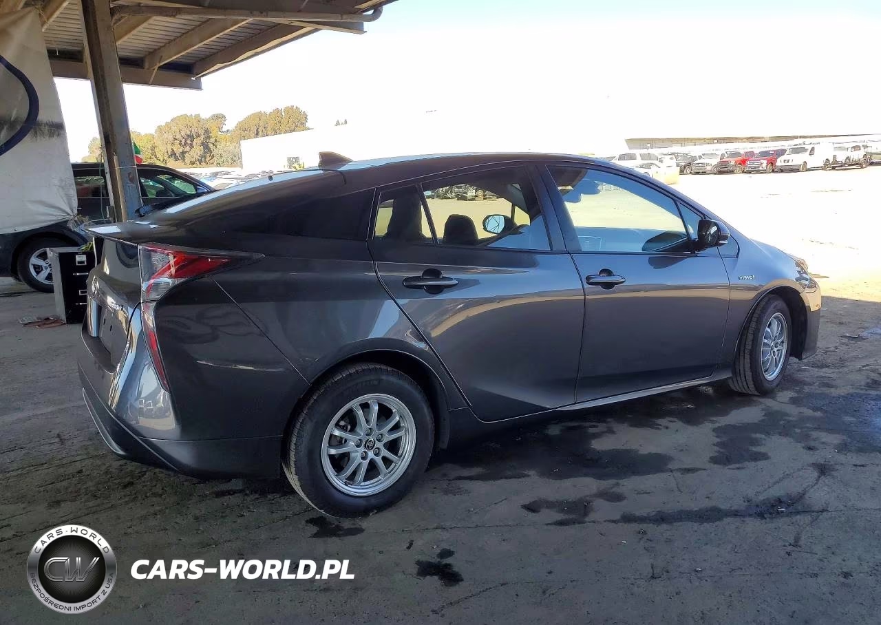 2016 Toyota Prius Four VIN:JTDKARFU6G3516442 - 3