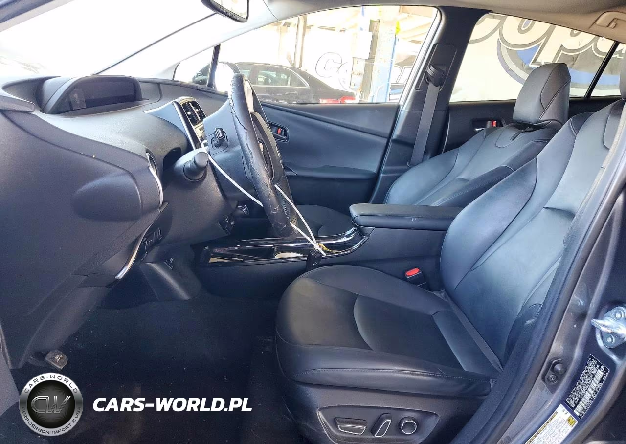 2016 Toyota Prius Four VIN:JTDKARFU6G3516442 - 7