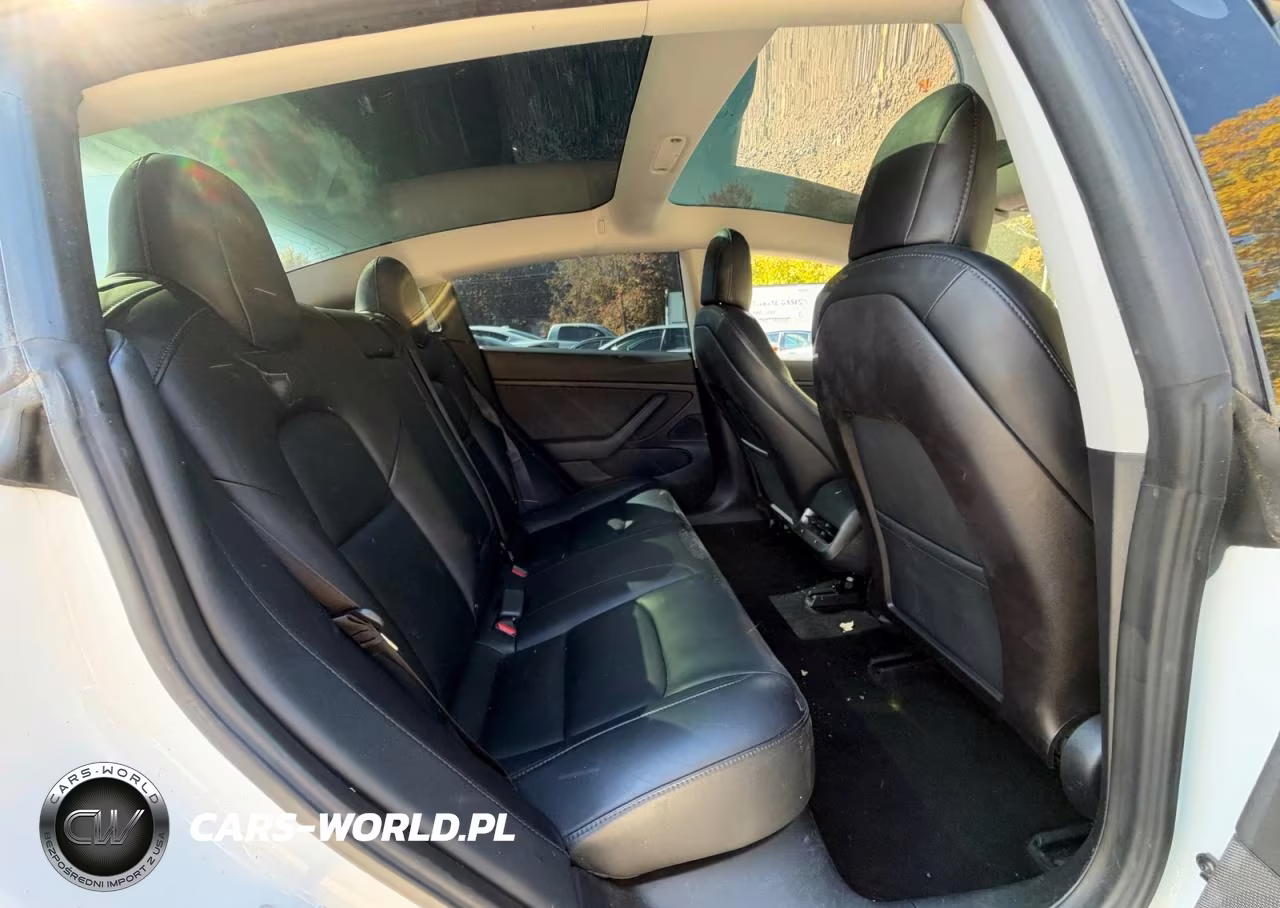 2018 Tesla Model 3 VIN:5YJ3E1EB0JF182543 - 6