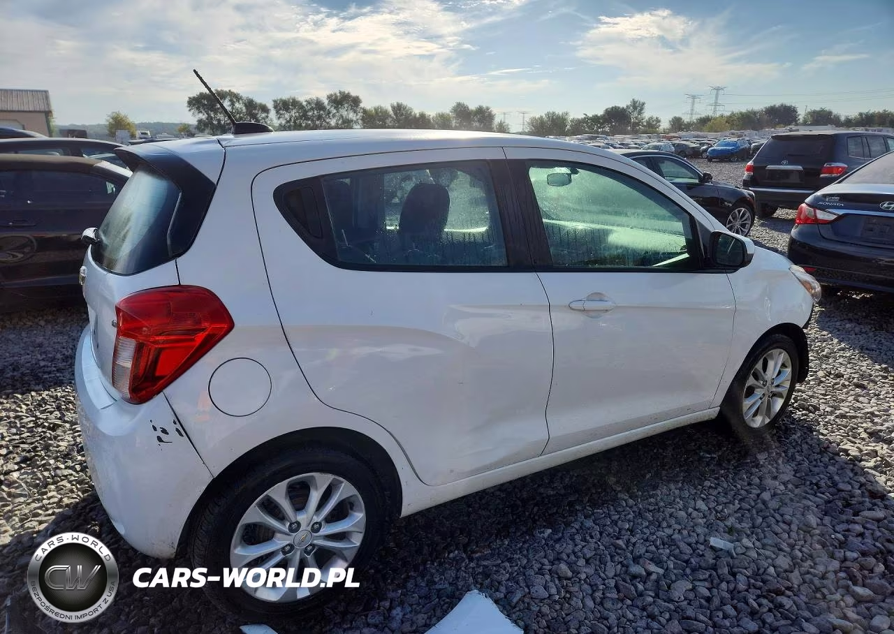 2019 Chevrolet Spark 1Lt VIN:KL8CD6SA1KC726972 - 3