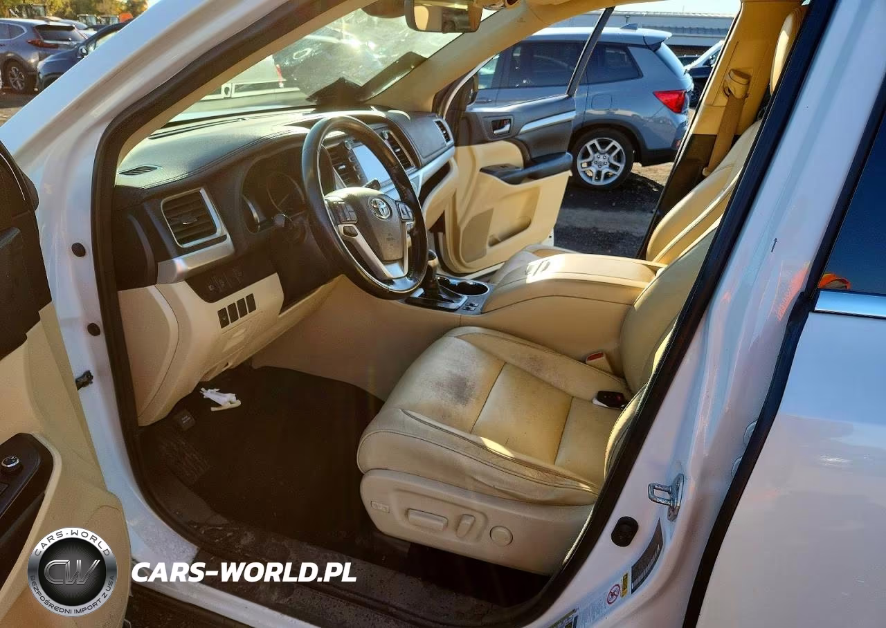 2018 Toyota Highlander Xle VIN:5TDJZRFH5JS864343 - 7