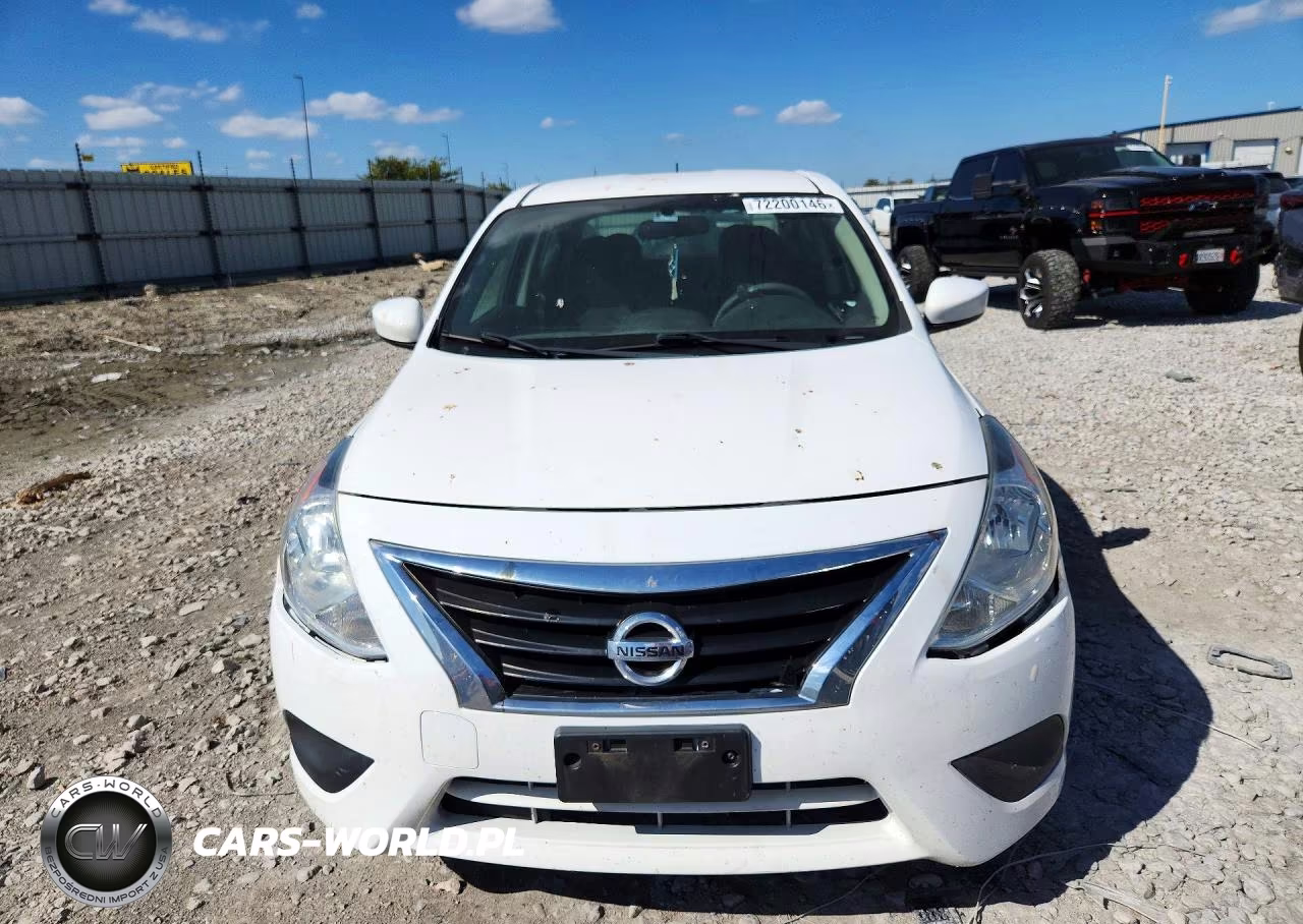 2016 Nissan Versa 1.6 S VIN:3N1CN7AP5GL917115 - 5