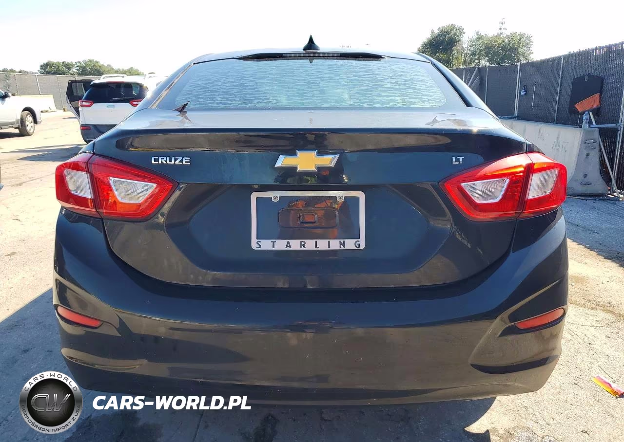 2019 Chevrolet Cruze Lt VIN:1G1BE5SM0K7100089 - 6