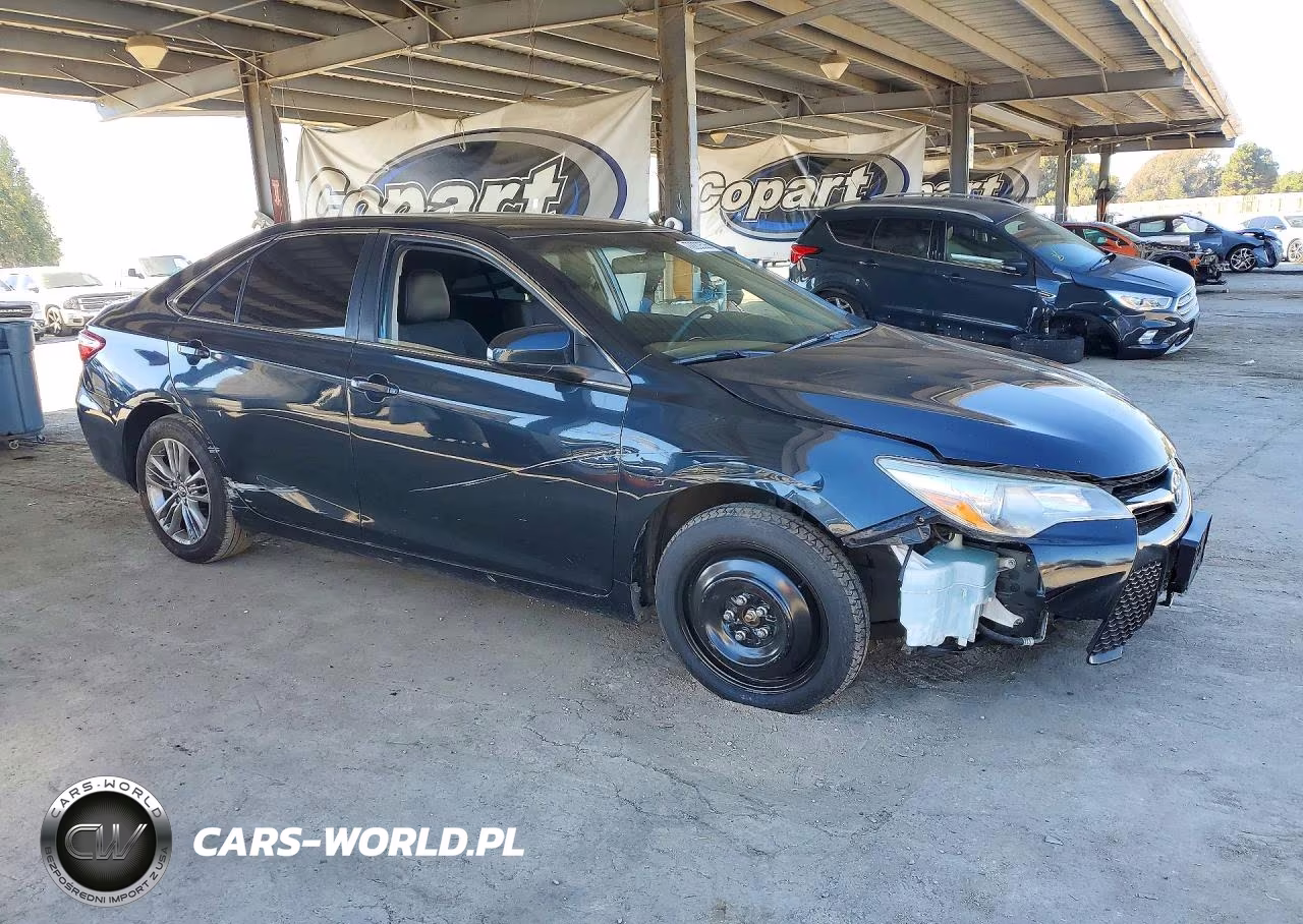 2017 Toyota Camry Se VIN:4T1BF1FK9HU417090 - 4