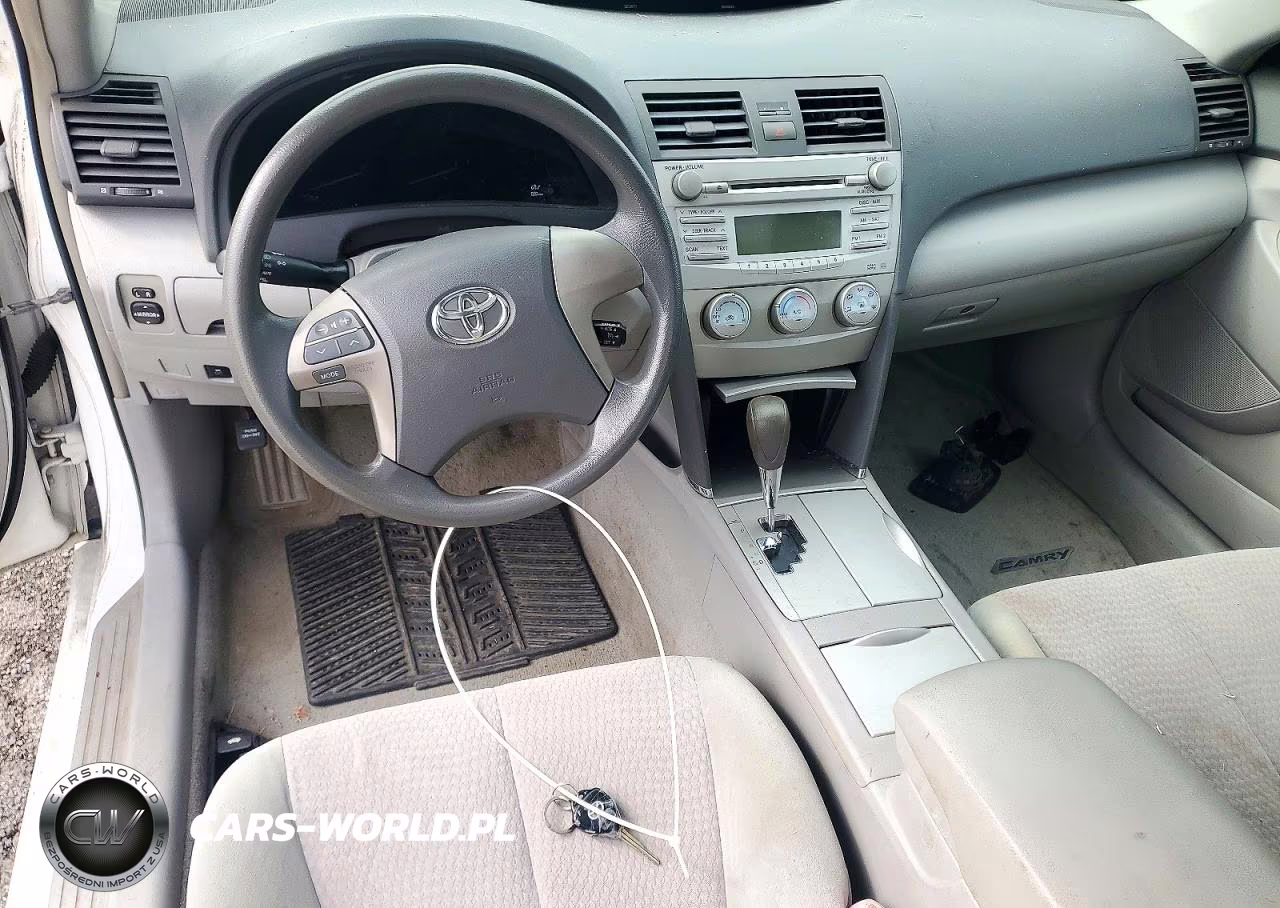2010 Toyota Camry Le VIN:4T4BF3EK1AR028680 - 8