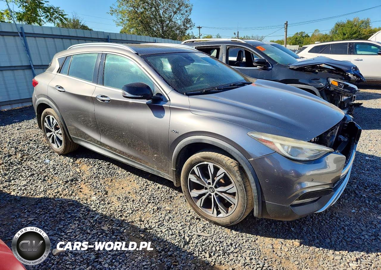 2017 Infiniti Qx30 Premium VIN:SJKCH5CR4HA027900 - 4