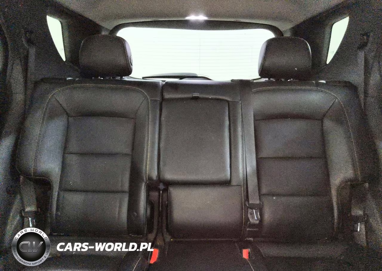 2019 Chevrolet Equinox Premier VIN:2GNAXNEVXK6186312 - 10