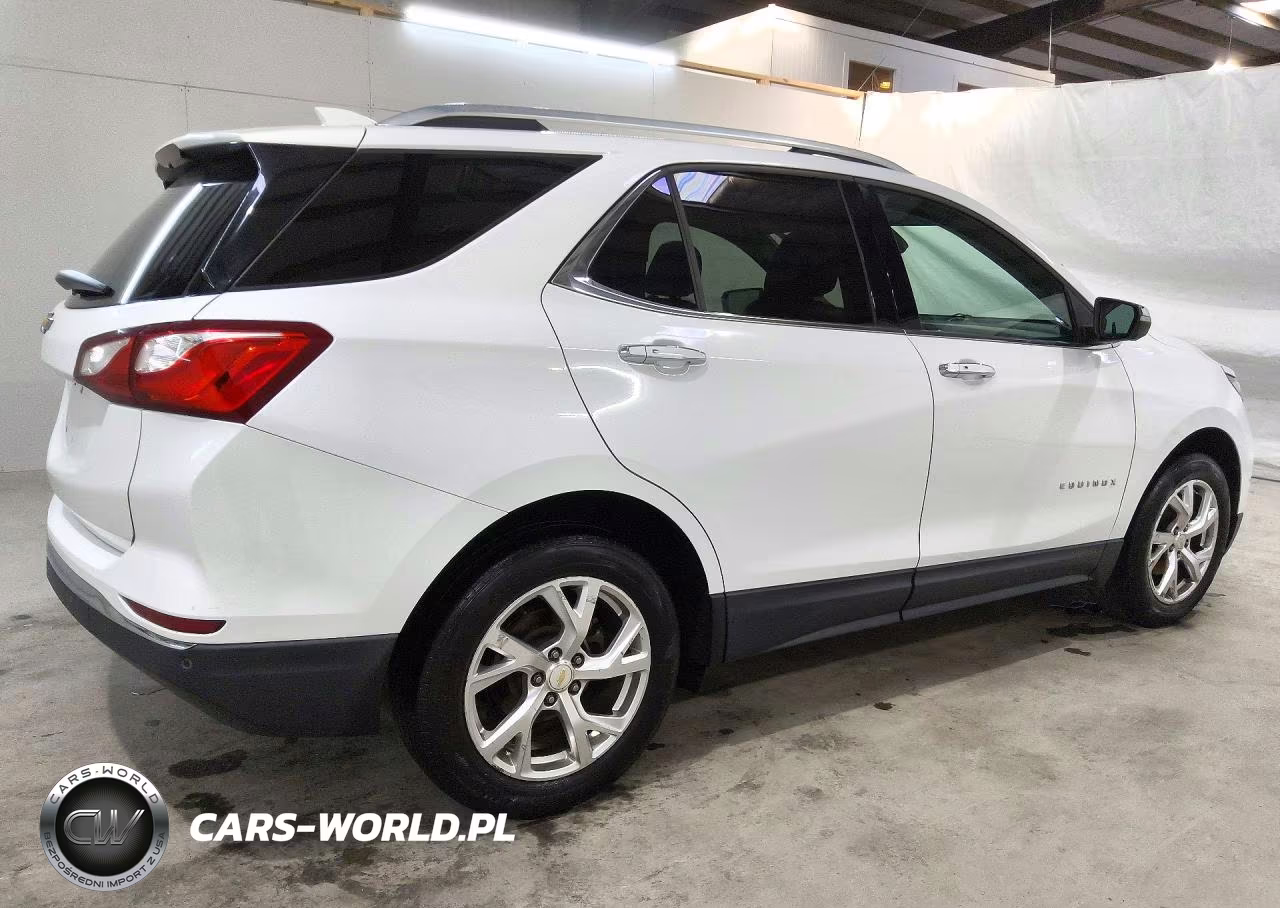 2019 Chevrolet Equinox Premier VIN:2GNAXNEVXK6186312 - 3