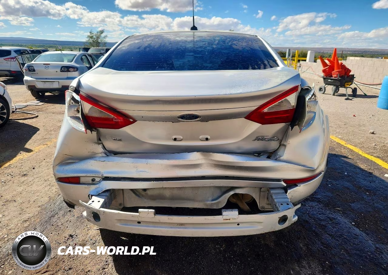 2015 Ford Fiesta Se VIN:3FADP4BJ9FM220811 - 6