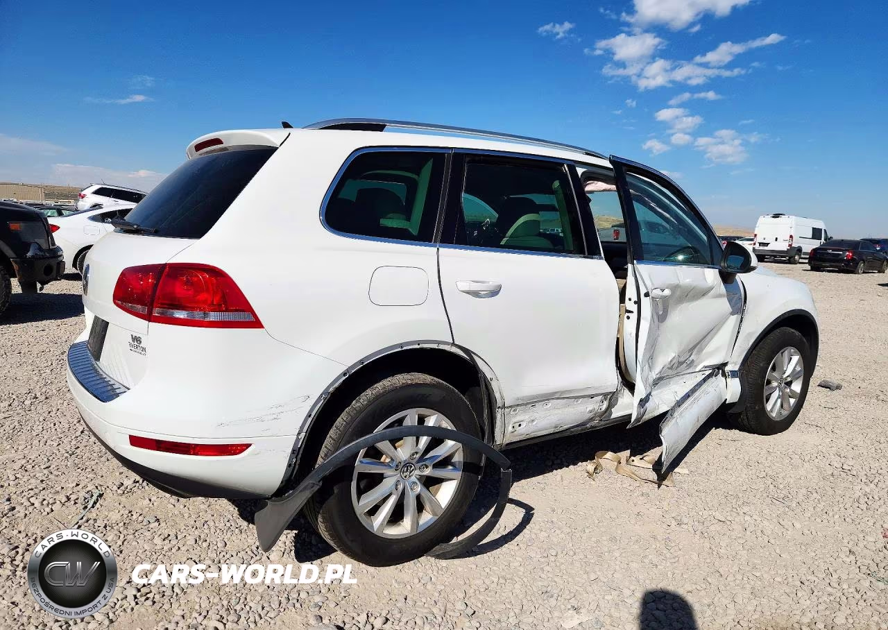 2013 Volkswagen Touareg V6 VIN:WVGEF9BP2DD006976 - 3