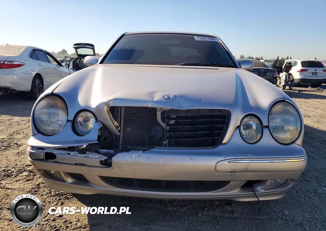 2002 Mercedes-Benz E 320 VIN:WDBJF65J82B464005 - 5
