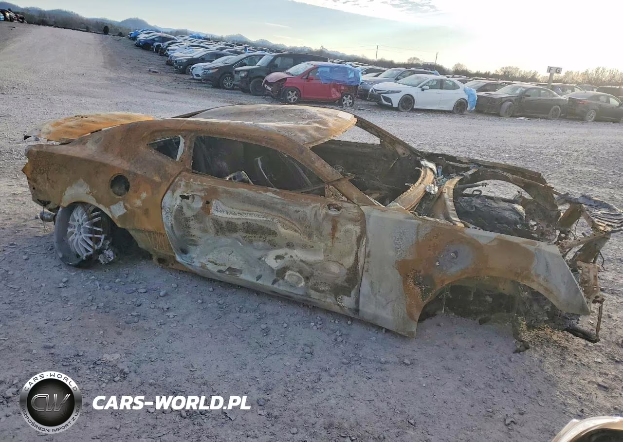2018 Chevrolet Camaro Ss VIN:1G1FE1R75J0121425 - 4