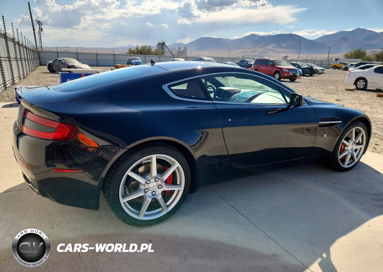 2007 Aston Martin V8 Vantage VIN:SCFBB03BX7GC03497 - 3