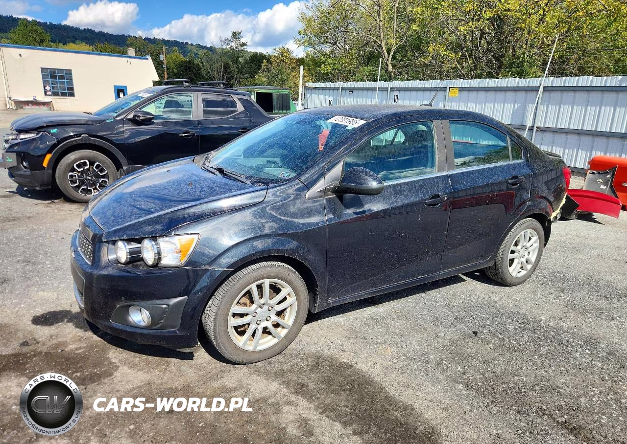 2013 Chevrolet Sonic Lt