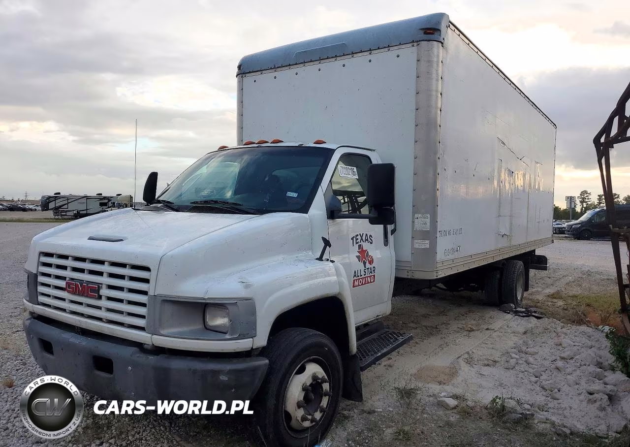 2005 GMC C5500 Box Truck