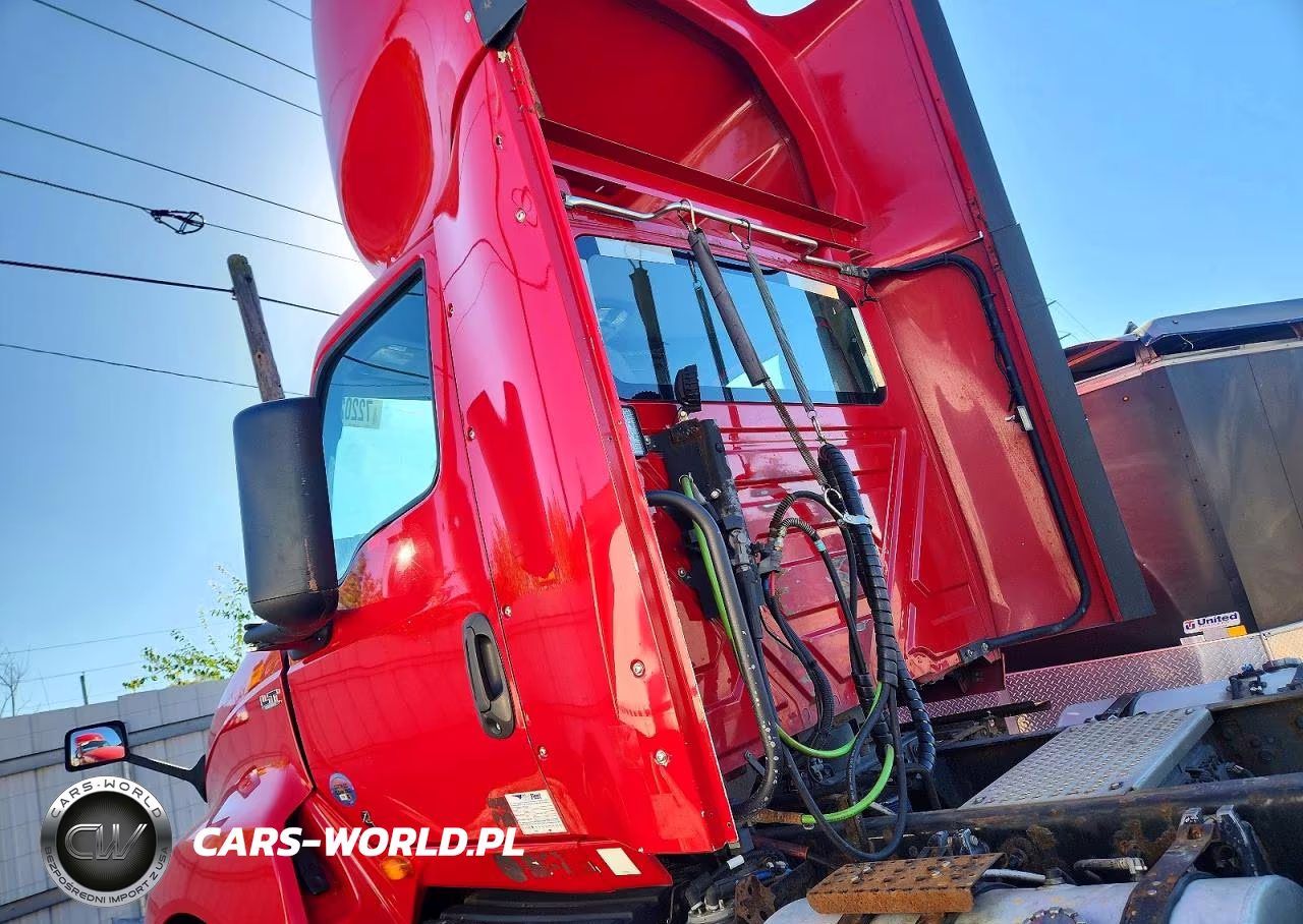 2020 International Lt625 Semi Truck VIN:3HCDZAPR1LL850912 - 13