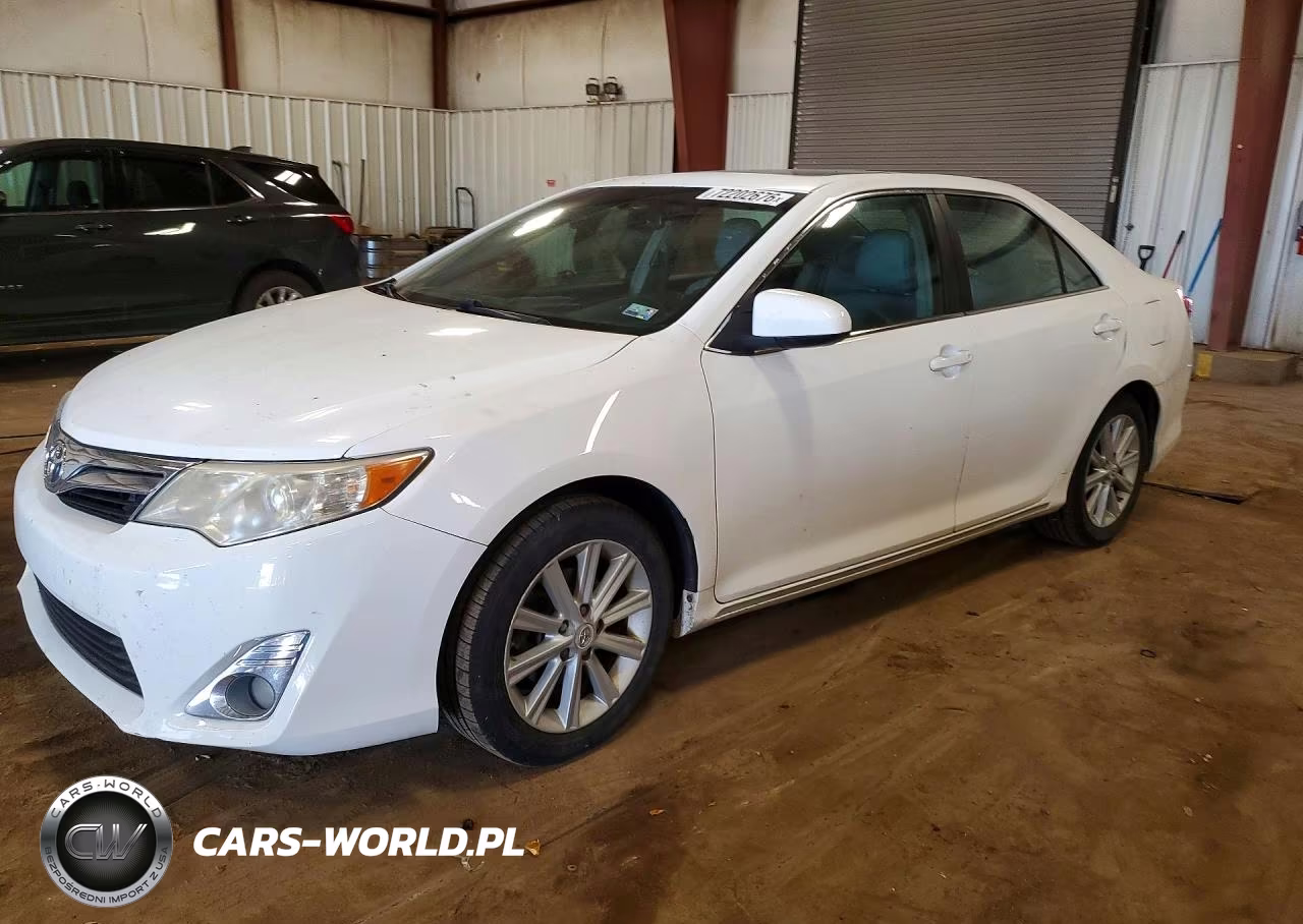 2012 Toyota Camry Xle – zdjęcie 1 z 12
