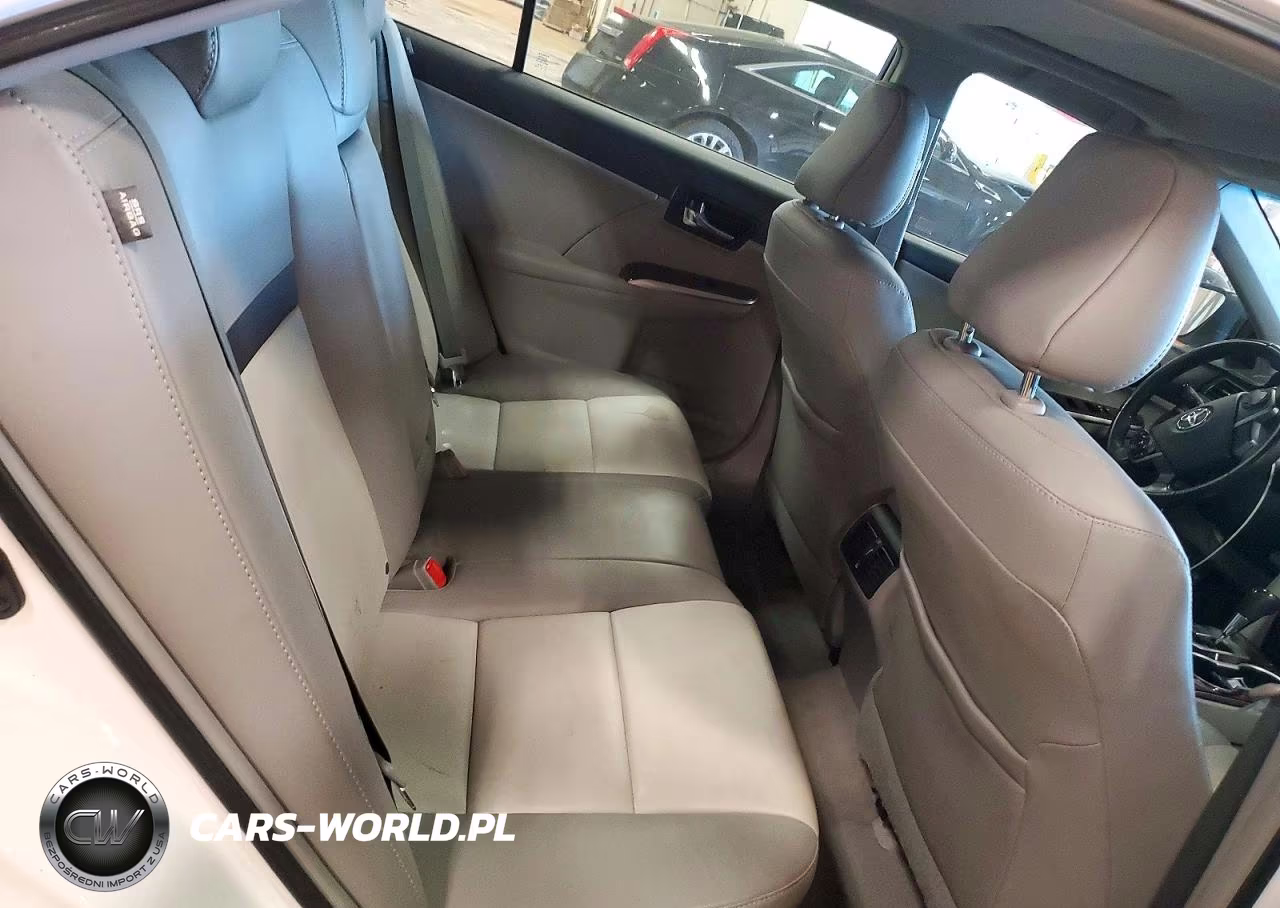 2012 Toyota Camry Xle VIN:4T4BF1FK5CR231366 - 10