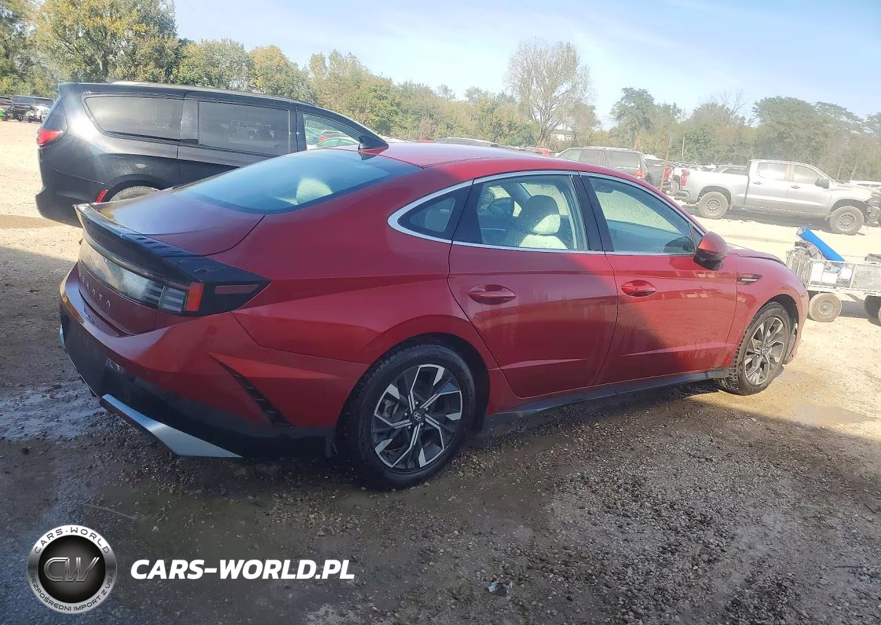 2025 Hyundai Sonata Sel VIN:KMHL64JA5SA456269 - 3