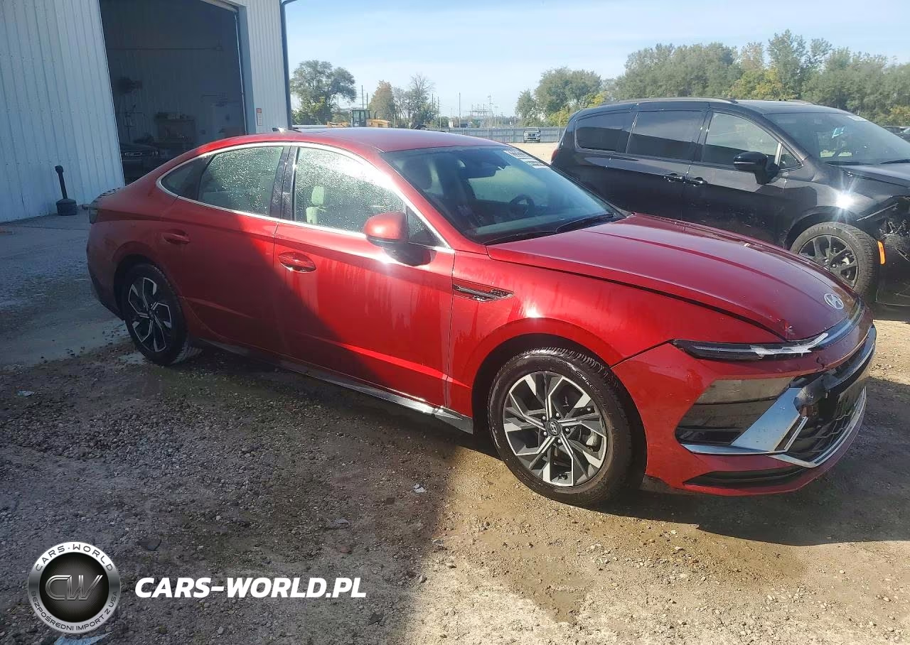 2025 Hyundai Sonata Sel VIN:KMHL64JA5SA456269 - 4