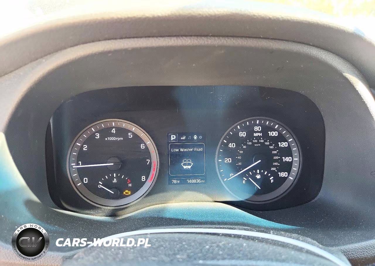 2017 Hyundai Tucson Sport VIN:KM8J3CA21HU301874 - 10