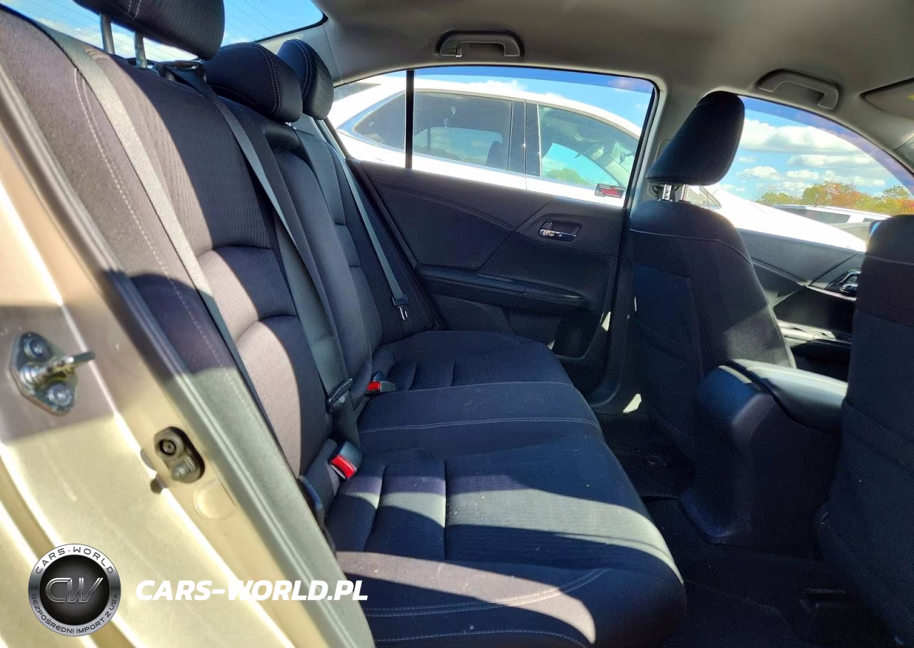 2015 Honda Accord Sport VIN:1HGCR2F55FA180744 - 10
